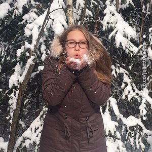 Meet your Posher, Juliette